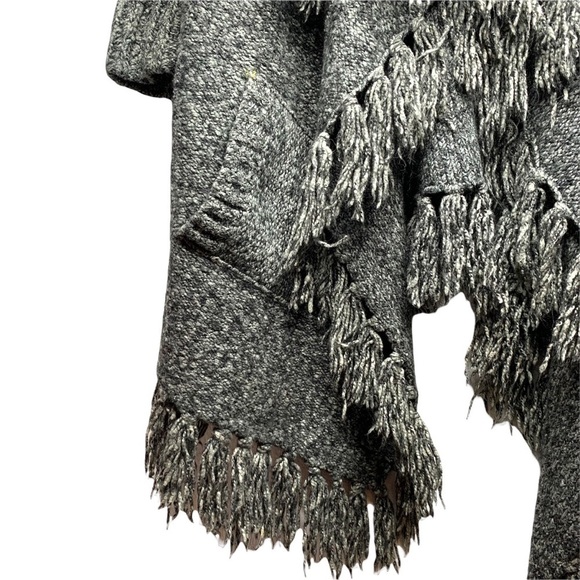 Kensie Boho 3/4 Sleeve Open Front Fringe Cardigan Gray Extra Small - Picture 5 of 8